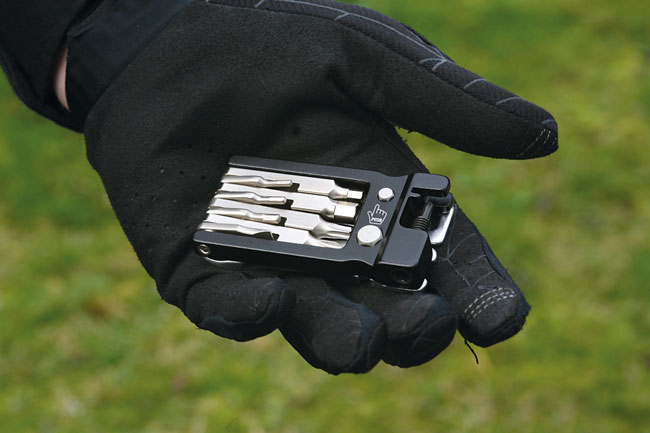 Folding multi tool