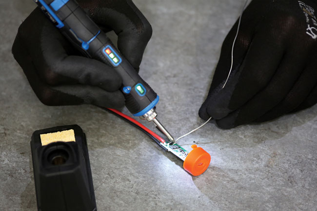 Cordless Soldering Iron