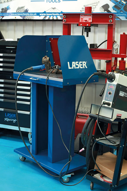 Laser Tools 7793 Mobile Welding Booth